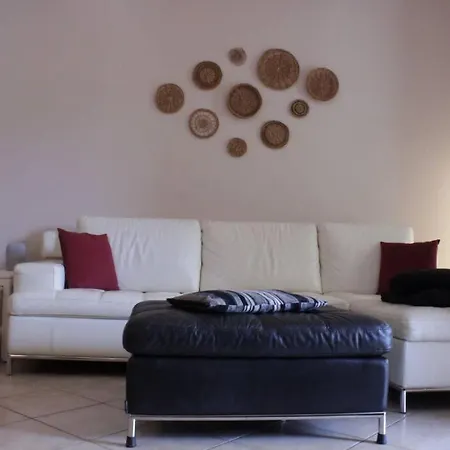 Sweet En Apartment *